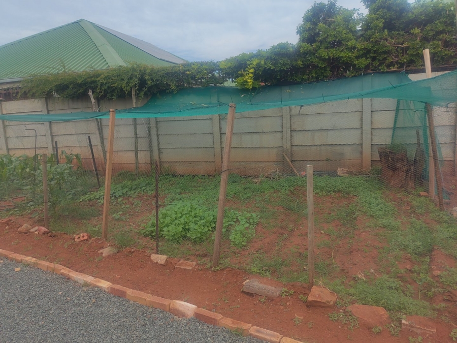 4 Bedroom Property for Sale in Rhodesdene Northern Cape